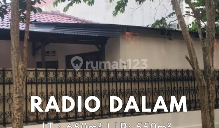 Dijual Rumah Lama Rapi Dekat ke Blokm di Radio Dalam