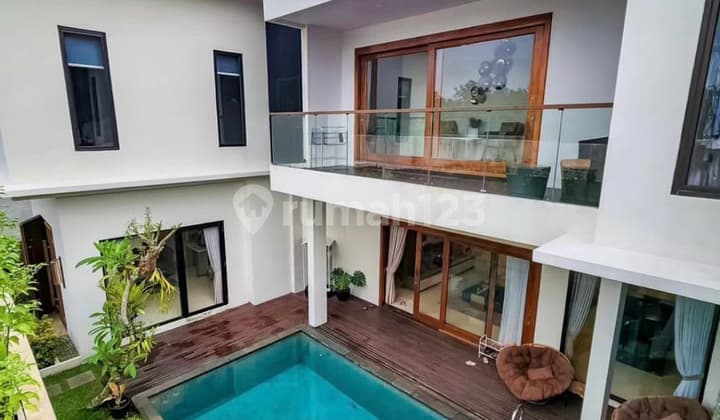 Dijual Rumah Tropical Modern Rapi Murah di Pondok Labu