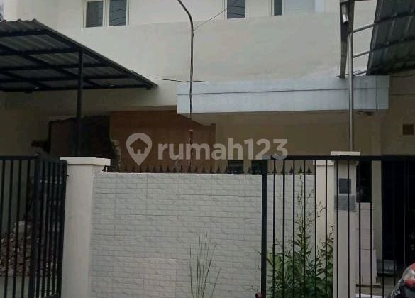 2-Story House in Pondok Nirwana, East Surabaya