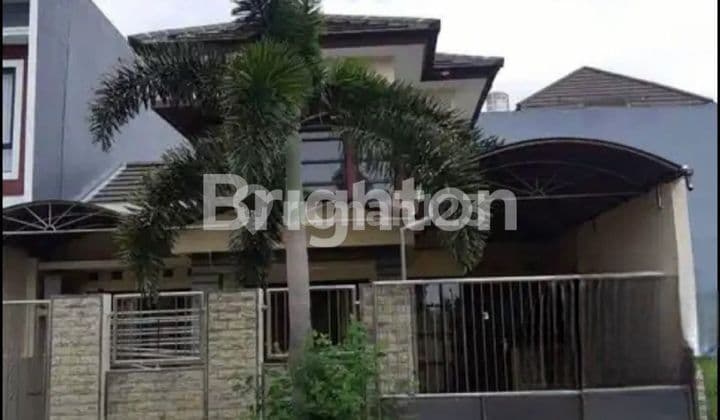 Rumah terawat di Puri Surya Jaya sidoarjo