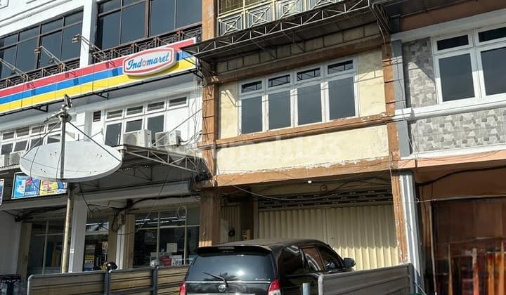 Ruko Startegis 3 Lantai Di Nirwana Surabaya