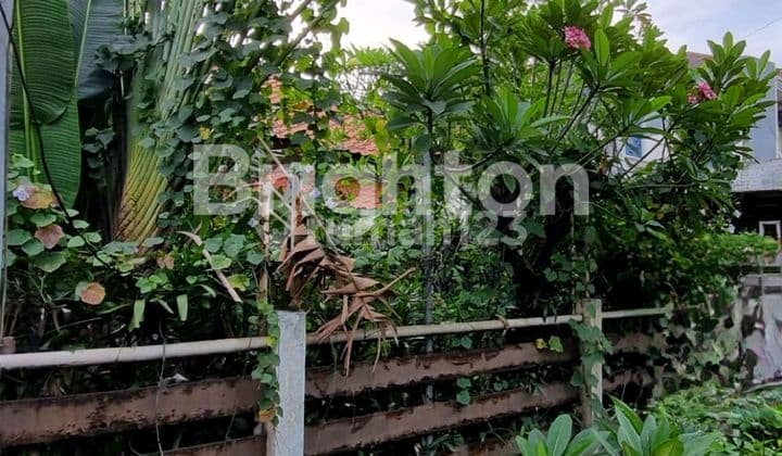 Rumah Strategis Di Raya Merr Surabaya