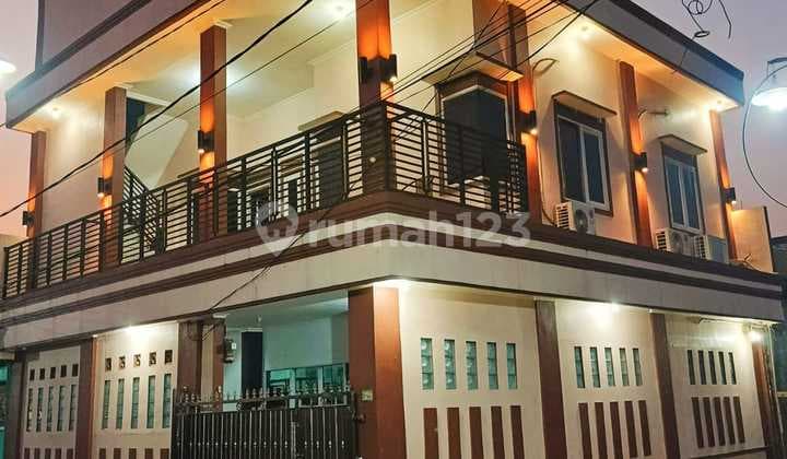 Dijual Cepat Rumah 3 Lantai Lokasi Bagus Di Legok Indah