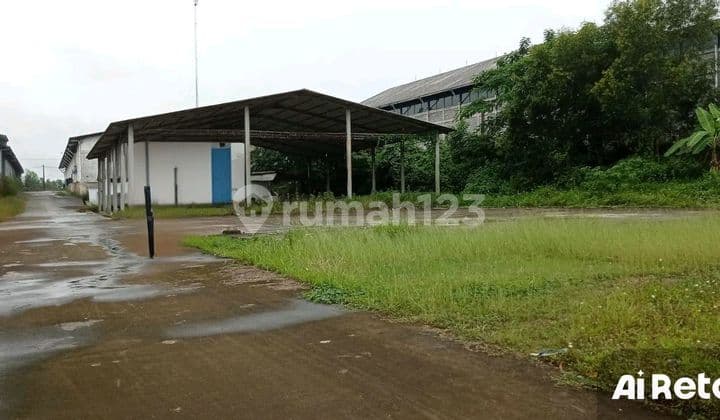 Disewakan Gudang Baru Di Sepatan Dengan Lahan Yg Luas