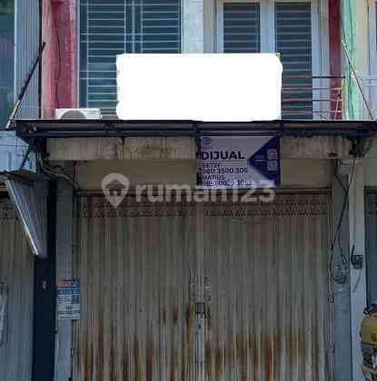 Paragon Plaza Benowo