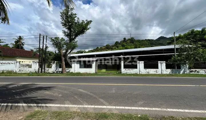 Komersial di Buleleng Raya Seririt - Gilimanuk, Nol Jalan Raya Pantura Bali
