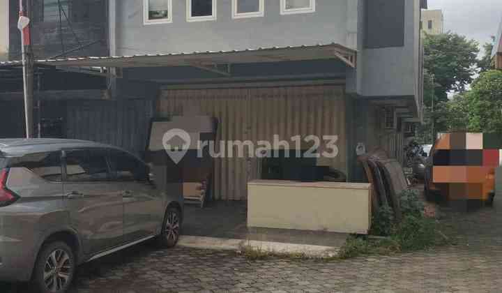 Ruko Komplek Wonokitri Mayjend Sungkono 2 Lantai ada 3 Bangunan Sambung