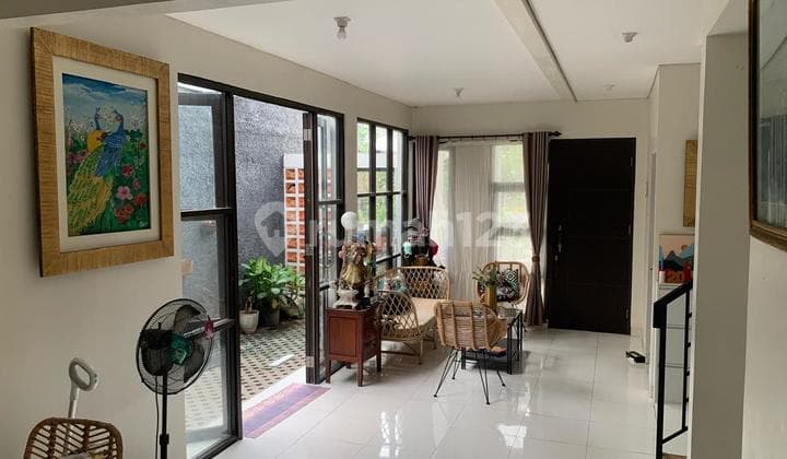 Di Jual Rumah Siap Huni Perumahan Cibubur Residence,Dekat Akses Tol