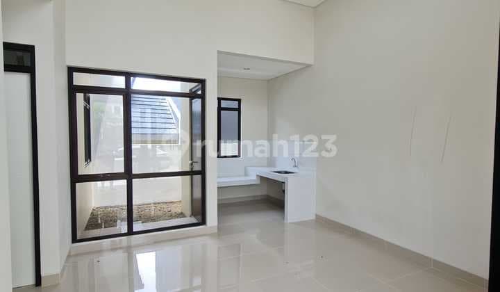 Di jual rumah di Citra Raya Sentul City