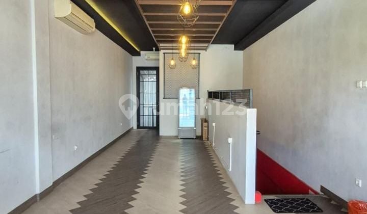 Disewakan Ruko 2 Lantai Siap Pakai Full Renovasi di Legenda Wisata,Akses Tol Nagrak
