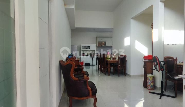 Dijual Rumah Hook 1.5 Lantai Kelar Renovasi di Grand Cibubur Country,Dekat Akses Tol