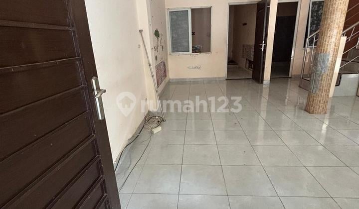 Dijual Rumah 2 Lantai di Cibubur Country,Dekat Akses Tol