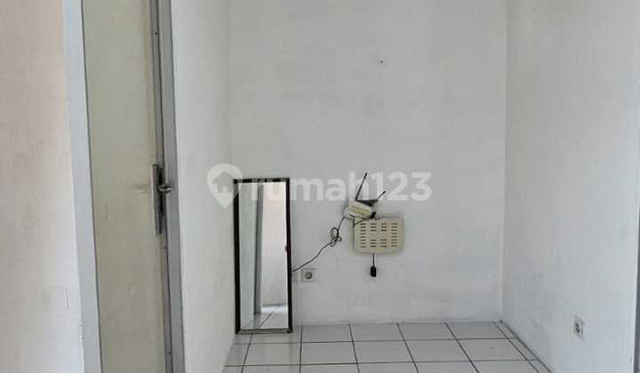 Disewakan. Apt 2 Kamar Cocok. untuk Anak Kuliah Esa Unggubmaupun Kerja Daerah Grogol Kebon Jeruk