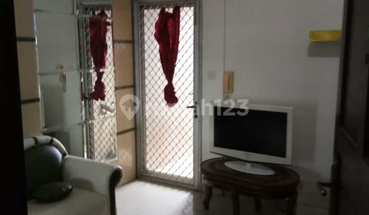 Disewa Bulanan dan Tahunan 2 Kamar Apt Medit 1 Furnish