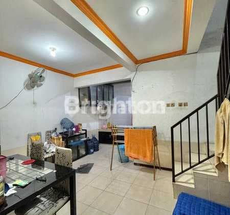 Jual Rumah 2 Lantai Semi Furnished Row Motor Tanjung Duren Jakarta Baratjual Rumahtanjung Duren - Jakarta Baratlt 55 Lb 100Kt 3 Km 2Dimensi 5 X 11Listrik 2200Rp 850.000.000 Hgbhadap Utara700m ke Klinik Tomang 24 Jam1,3Km ke Rs Ukrida1,4Km ke Smak 1/ Ukrid