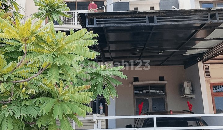 Rumah 2 Lantai Siap Huni di Sektor 1 Gading Serpong