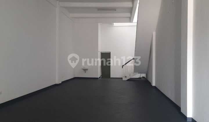 For Rent Fast Warehouse 2 Floors in Bizpark 3 Kranji Bekasi