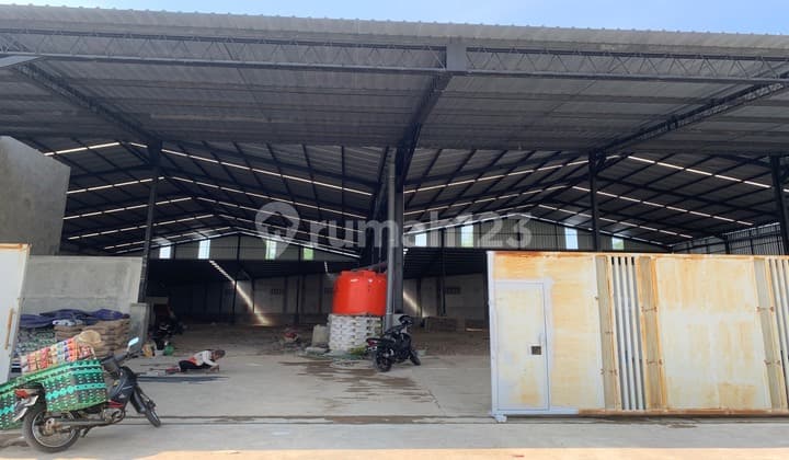 Gudang di Kawasan Industri Candi Baru Bangun
