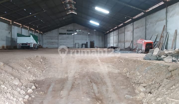Warehouse For Rent Cheap In Kaligawe Semarang
