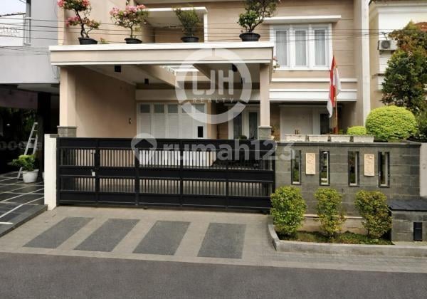 Dijual Rumah 2 Lantai Dekat Mall Grand Galaxy City Bekasi