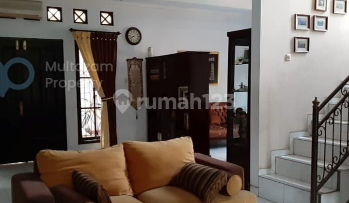 Rumah Mewah Semi Furnish di Citra Gran, Cibubur! Siap Huni, Harga Nego!