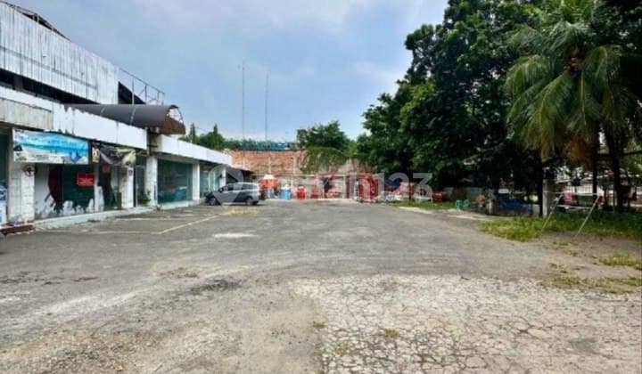 Tanah Luas & Strategis di Cempaka Putih, Jakarta Pusat. Dibawah NJOP!