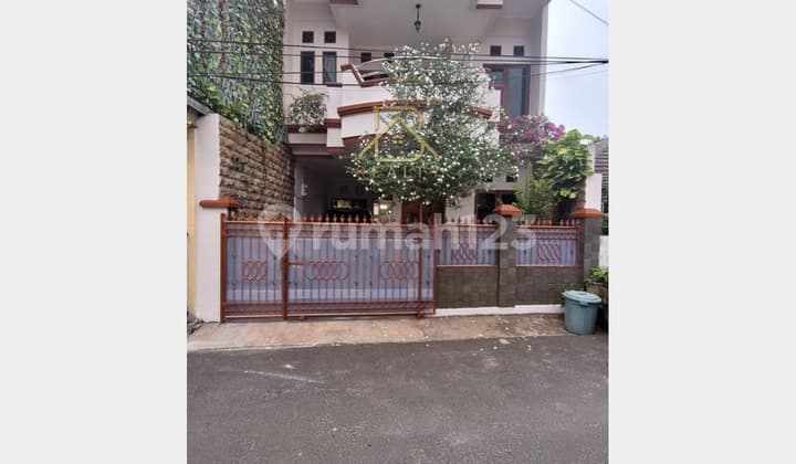 Semi Furnished House in Radio Dalam, South Jakarta