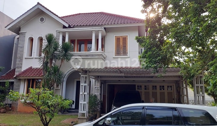 Dijual Cepat. Rumah Asri Taman Depan-Belakang. Posisi Menghadap Taman Komplek. Cluster Magnolia. Taman Sutera Magnolia No. 42. Nego.