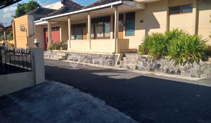Dijual Kost di Kotagede Tanah Luas, 200 M Jl. Ngesikgondo Yogyakarta