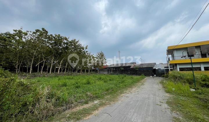 Dekat Jl. Kaliurang Km 14, Tanah Langka Bonjotan Ring 1 UII Pusat.