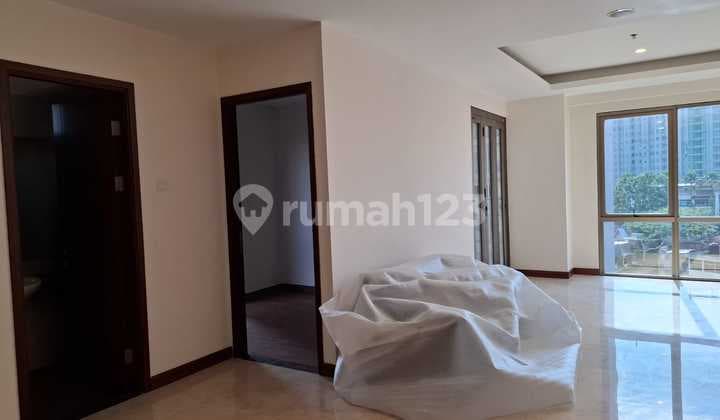 Sewa Apartemen 3+1 BR Nice View di Hegarmanah Residence Bandung