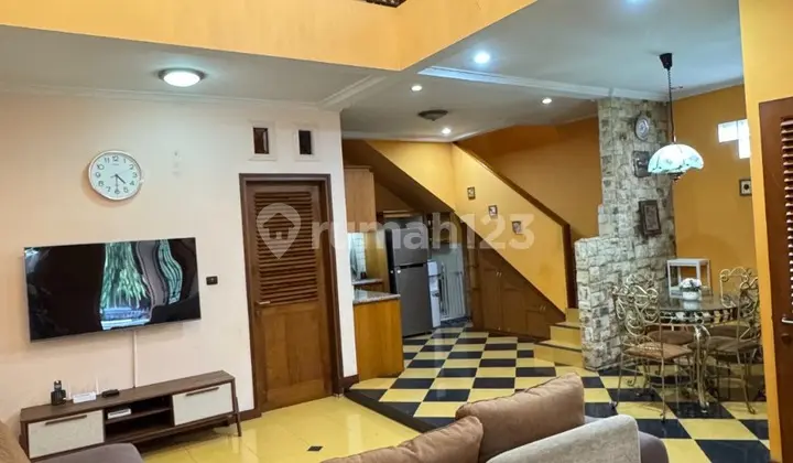 Sewa Rumah Mewah Full Furnish di Komplek Kawaluyaan Bandung Kota