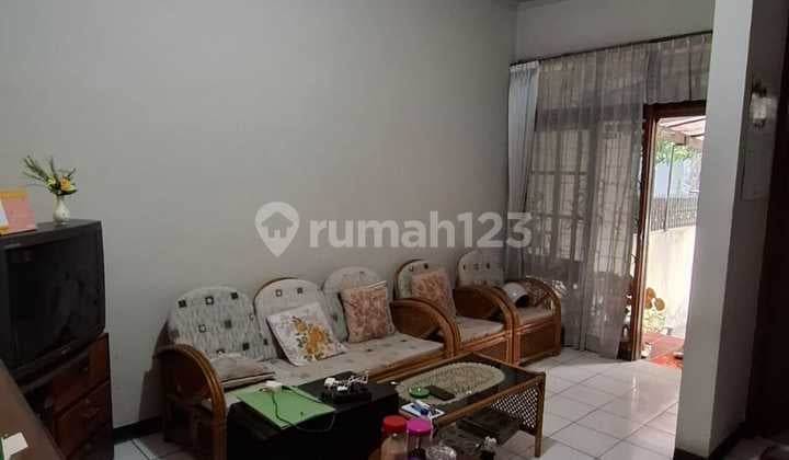Rumah Minimalis Strategis di Komp Nusa Sari Citeureup Cimahi