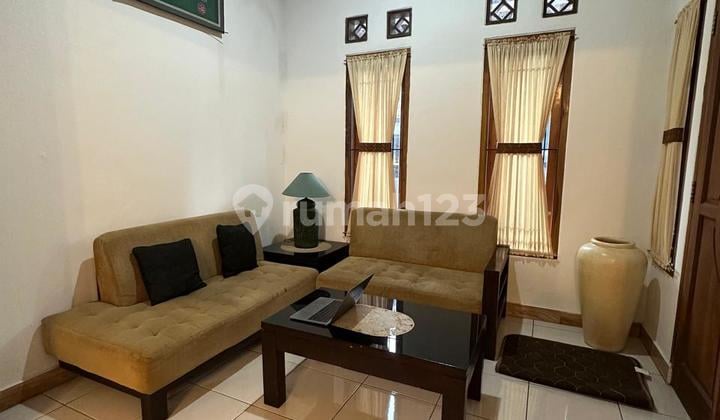 Rumah Bagus Murah Strategis di Komplek Arcamanik Bandung Kota