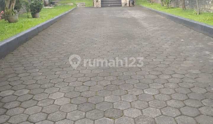 Jual Rumah Nyaman Asri di Komplek Budisari Setiabudi Bandung