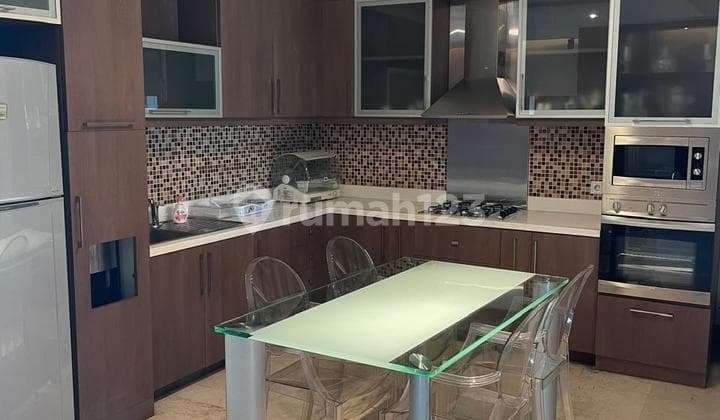 Sewa Apartemen 3 BR Full Furnish di Dago Butik Bandung Kota
