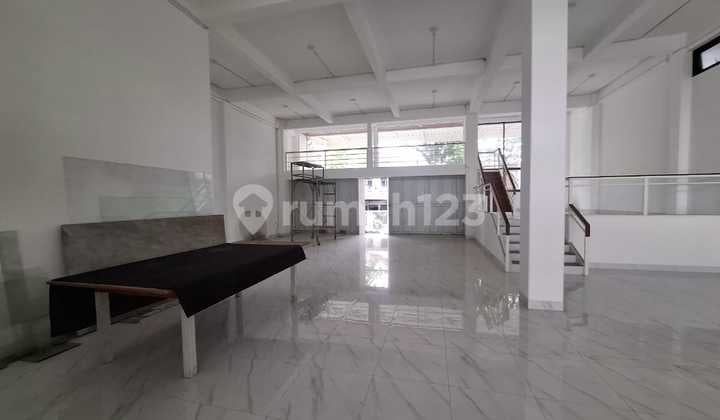 Sewa Gudang Siap Pakai Strategis di Gegerkalong Hilir Bandung