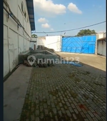 Pabrik Gudang Luas di Pinggir Jalan Majalaya Cicalengka Bandung