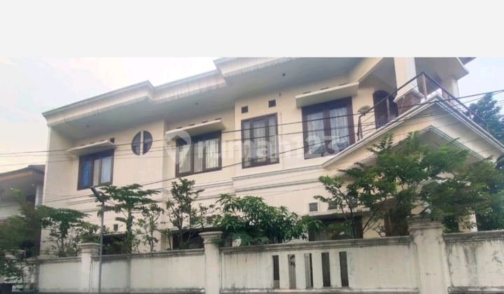 Di Sewakan Dan Dijual Rumah Ditaman Buaran Indah,jaktim