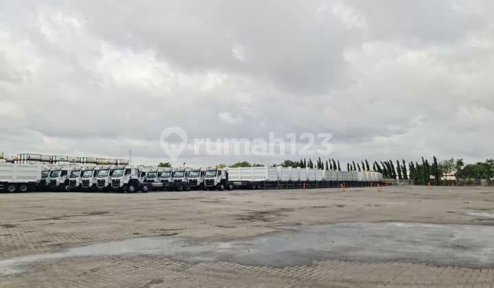 For Rent: Open Yard Land in Cakung Selatan, East Jakarta