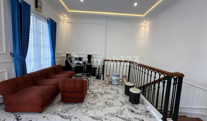 Dijual Segera Rumah Mediterania, Bergaya Americana, di Sentul City
