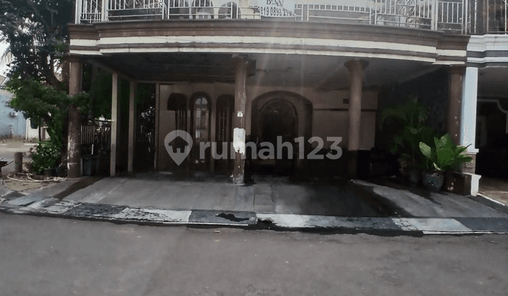 Rumah Hook Siap Huni di Cluster Victoria Banjar Wijaya