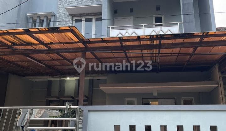 Rumah siap huni perum imperial Gading Pelindo Jakarta Utara
