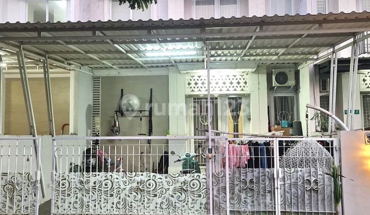 Rumah cantik di cluster viola banjar wijaya