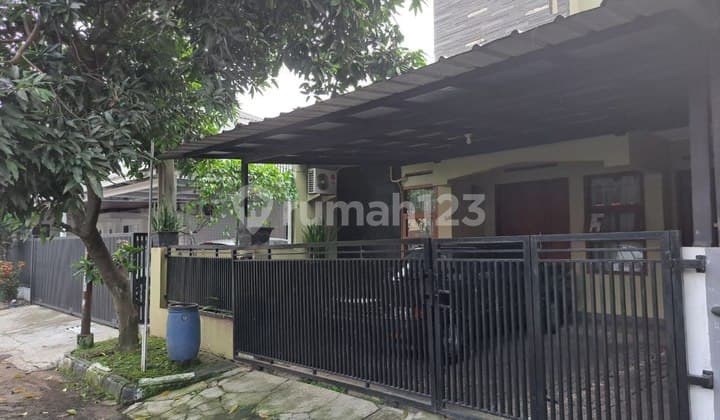Dijual Rumah Bagus Di Komplek Adipura dekat Sumarecon Bandung