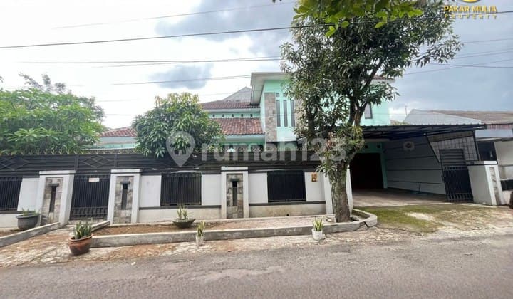 Dijual Rumah Murah Jalan Lebar di Turangga Martanegara
