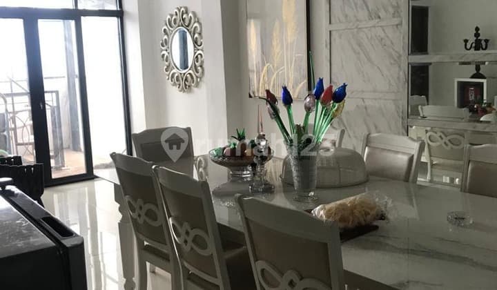 Rumah kost harga sangat murah selalu penuh di Cigadung, Bandung