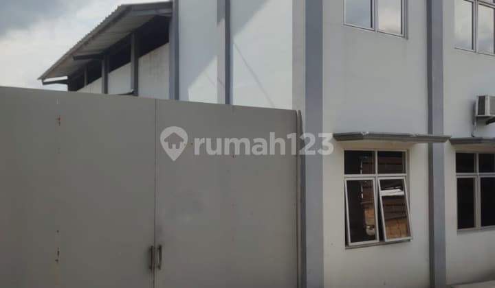 Gudang murah beserta kantor 2 lantai di Cimareme Padalarang