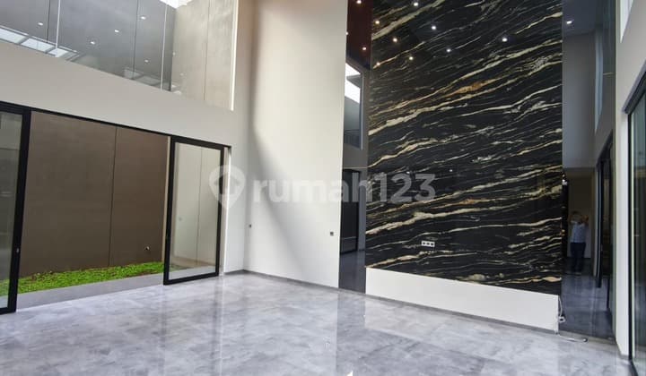 RUMAH PREMIUM MEWAH DAN BAGUS DI XANDARI SUMMARECON BANDUNG