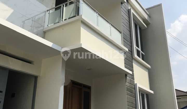 Rumah Baru 2 Lantai Minimalis Siap Huni di Kopo Mas, Bandung